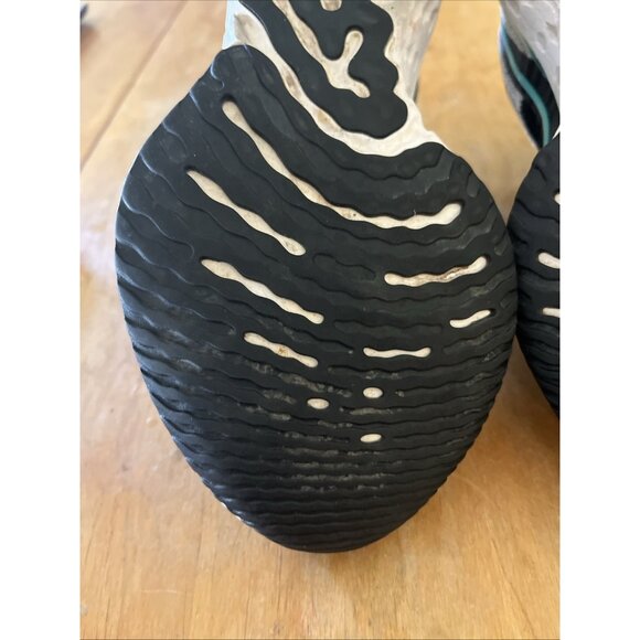 New Women's Nike React Infinity Run FK 2 in White/Aurora Green-Black Size US 9.5 - Picture 11 of 13